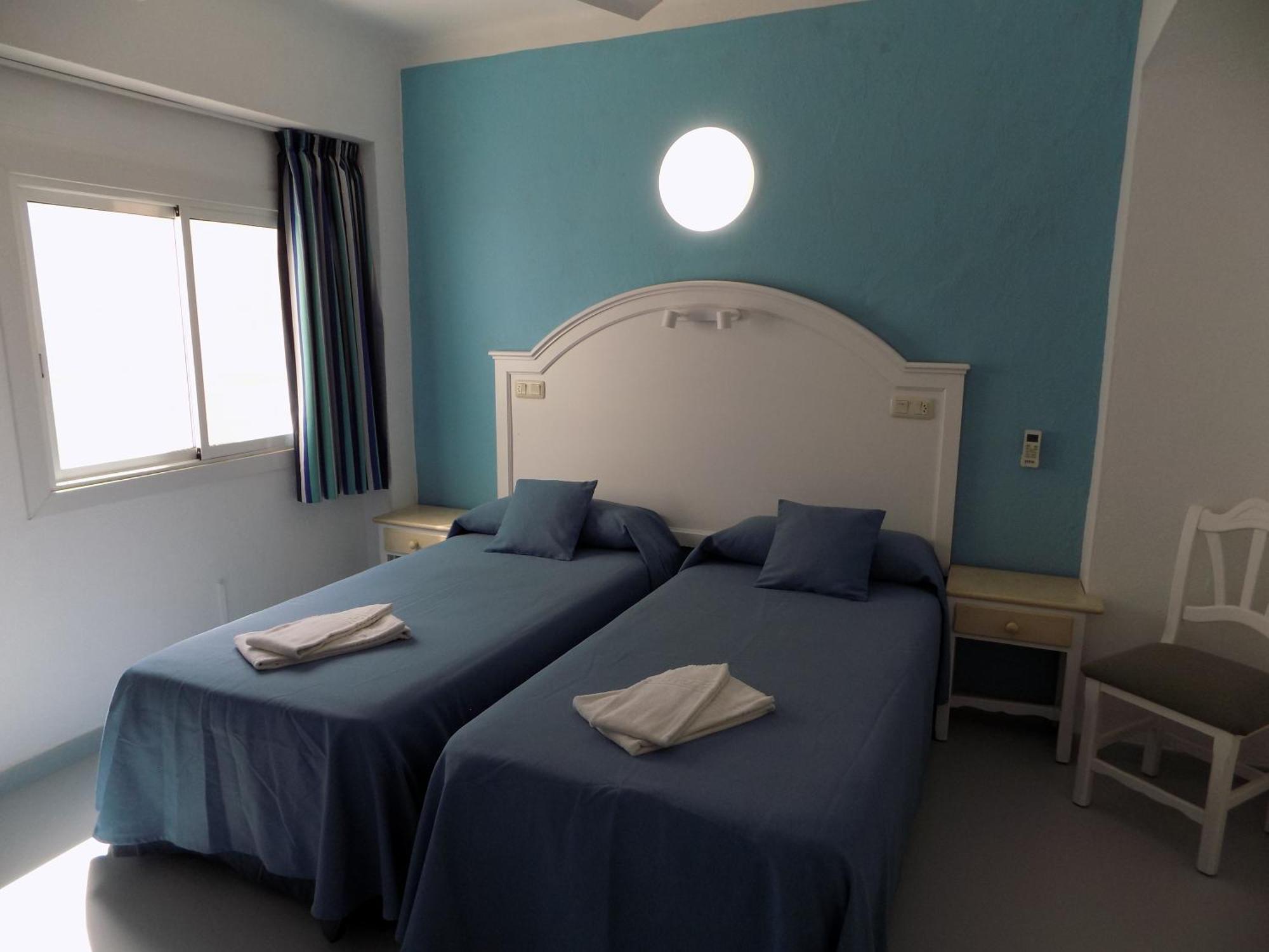Hostal Villa Maruja El Arenal  Room photo